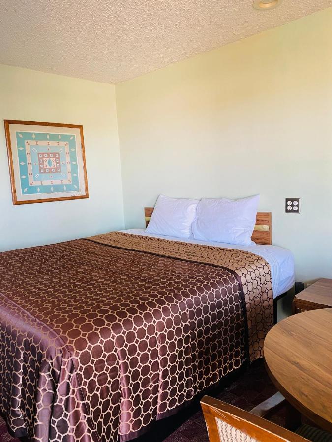 Coachway Inn Luling Екстериор снимка