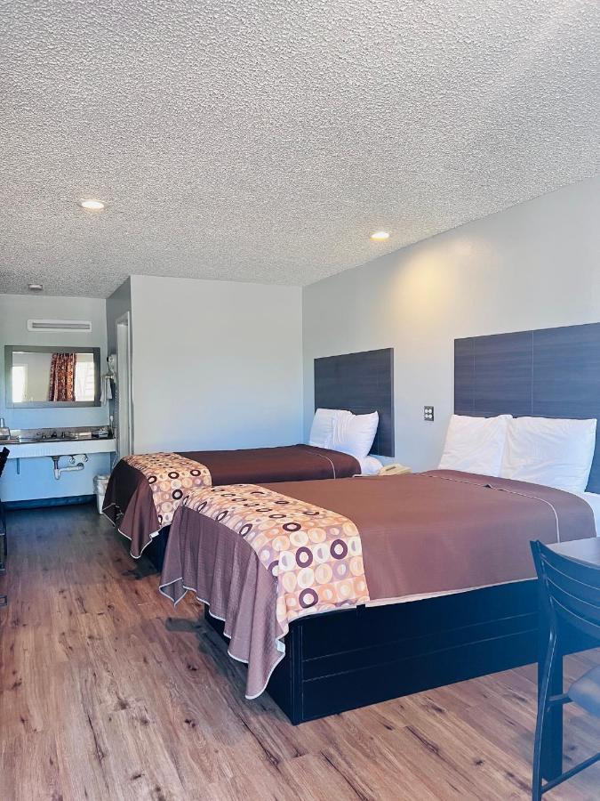 Coachway Inn Luling Екстериор снимка